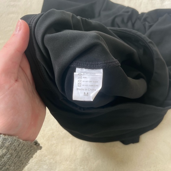 Wide Leg Cross/V Waist Black Leggings - Picture 3 of 3